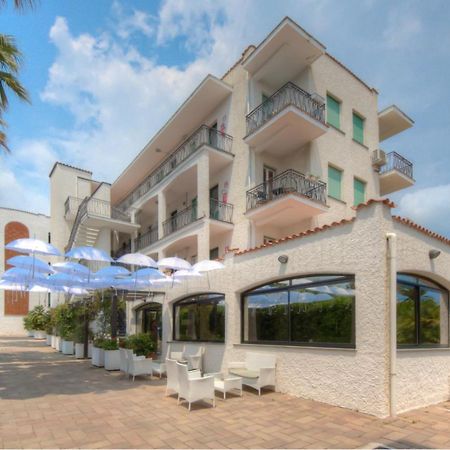 Residence Riviera Mare Pietra Ligure Extérieur photo