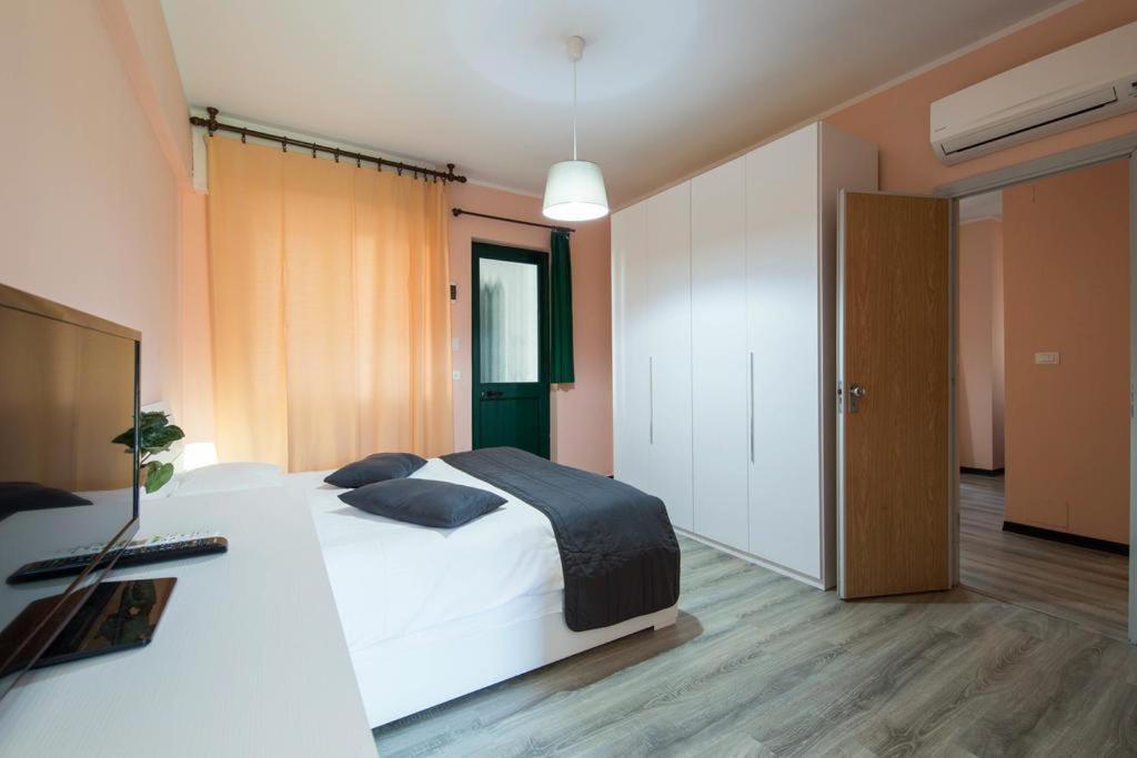 Residence Riviera Mare Pietra Ligure Extérieur photo
